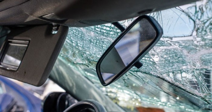 Снимка iStockТежка катастрофа стана на изхода на Стара Загора край Богомилово пише dunavmost com рекламаУдарили са се три