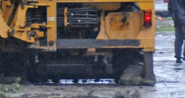 Снимка Булфото Мъж на 23 години е загинал при пътно