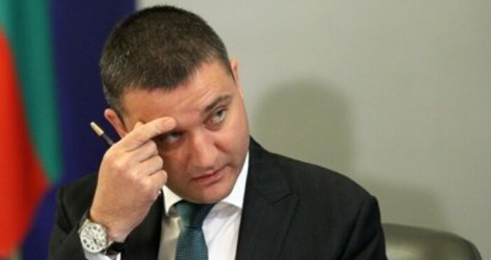 Изявлението на финансовия министър Владислав Горанов  че данъците в България били