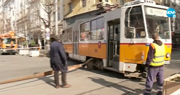 Кадър Нова ТвВатманката на трамвая който дерайлира и нарани жена