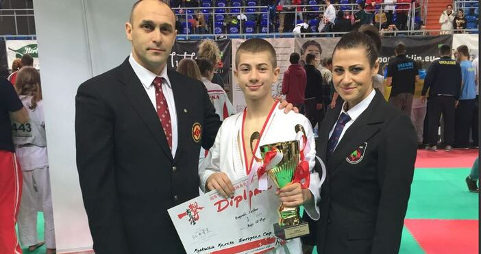 Варненецът Богомил Костов стана световен шампион по карате киокушин за