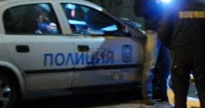Среднощен екшън в Горна Оряховица  Непознат за полицията мъж нападнал с