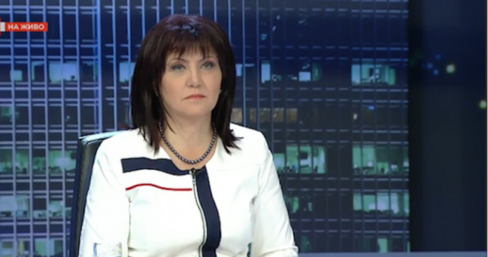 Председателят на парламента Цвета Караянчева приветства новите кметове на населените