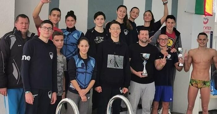 Отборен трофей спечелиха плувците на ПСК Черно море на ДЛОП