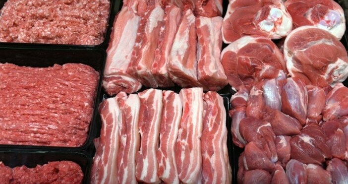 С 30% по-скъпо е свинско месото спрямо миналата година. Дни преди Коледа цената продължава