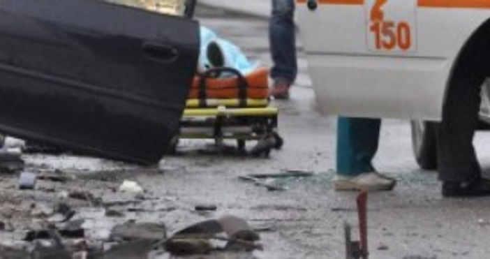 Снимка Булфото архивТази сутрин около 05 25 ч на айтоската улица