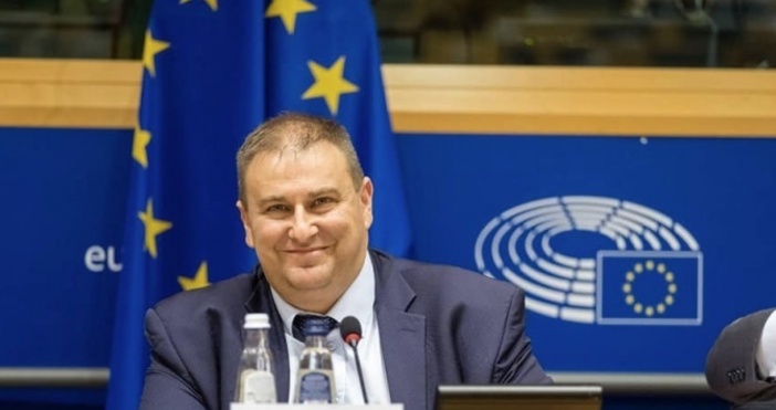 Свидетели сме как държави членки на Шенген не се справят с