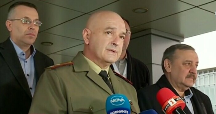 Националният оперативен щаб с цел координиране организиране на действията на