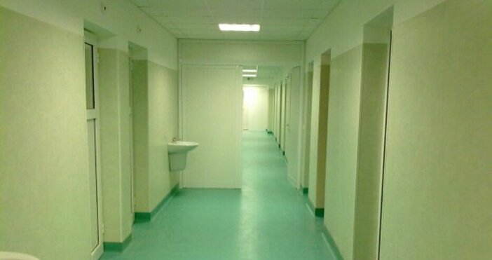 Болницата в Габрово е поставена под карантина Лечебното заведение е под
