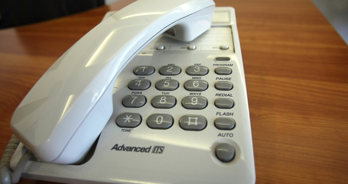 Повече от седмица вече у нас работи гореща линия за