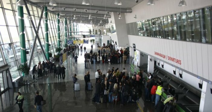 За пореден път призоваваме българските граждани да не пътуват извън