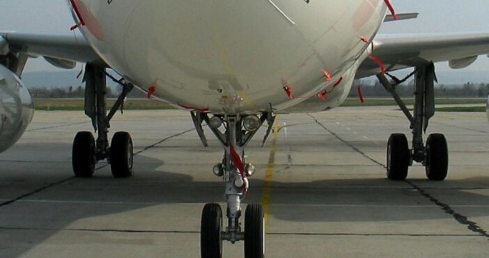 Свалените от самолета за Лондон снощи англичани НЕ са същите