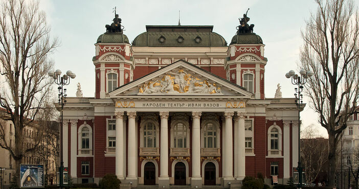 Снимка УикипедияНародният театър Иван Вазов ще излъчва цял месец онлайн