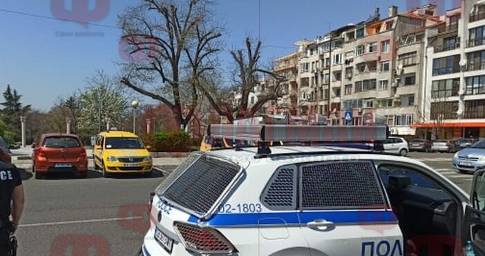 снимка: Флагман.бгНяколко полицейски патрула преди минути обсадиха Борисовата градинка в