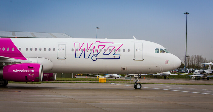 Wizz Air уведомява своите пътници, че отменя днешните полети между
