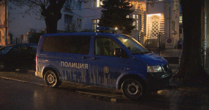 БНТПрокурори и разследващи правят обиск в дома на Десислава Пешева