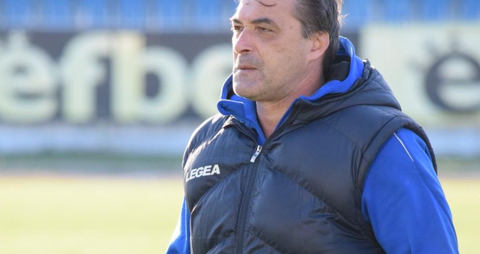 Старши треньорът на Черноморец (Балчик) Георги Иванов говори пред Sportal.bg относно ситуацията в клуба.