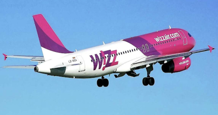От най-голямата нискотарифна авиокомпания Уиз Еър (Wizz Air) изпратиха официален