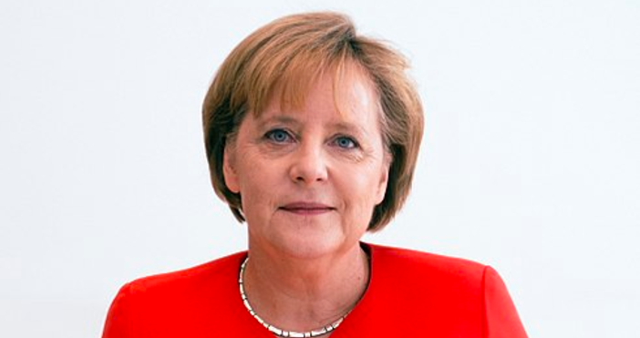 Снимка УикипедияГерманският канцлер Ангела Меркел и френският президент Еманюел Макрон