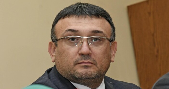 Снимка: БулфотоВътрешният министър Младен Маринов бе повикан в ресорната комисия