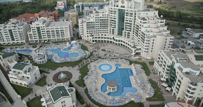 Най-големият хотелски комплекс в Поморие - 5-зведният Сънсерт Ризорт“, няма