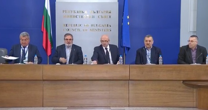 Редактор Виолета Николаеваe mail violeta nikolaeva petel bg abv bgЕдин е починал с установен Ковид 19 за последното