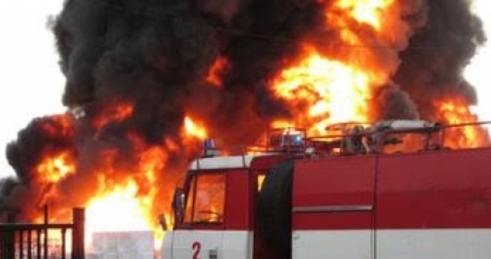 Снимка Булфото75-годишен мъж е загинал при пожар в Добрич, съобщиха