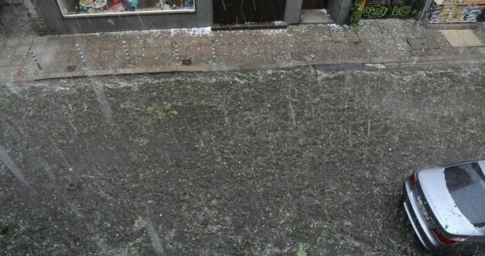 Снимка Булфото архивПорой наводни великотърновските села Пчелище и Велчево Само