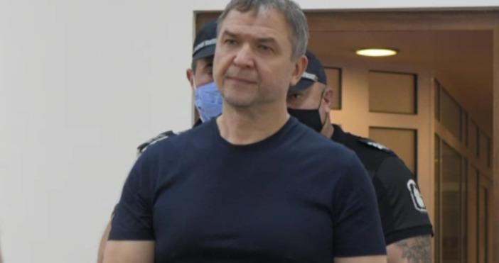 Снимка Булфото архивБизнесменът Пламен Бобоков пристигна в сградата на следствието