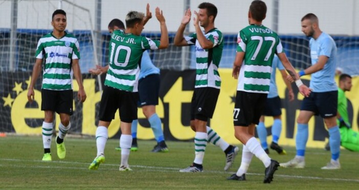 Отборът на Черно море записа победа с 5:1 срещу Черноморец