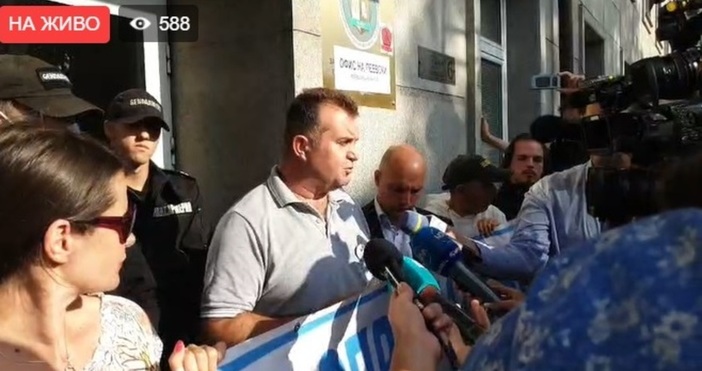 Кадър Фейсбук Боец Днес сутринта група граждани водени от Георги Георгиев лидер