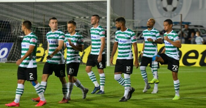 Снимка Chernomorepfc bgТреньорът на Черно море Илиан Илиев определи групата за