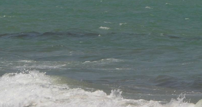 снимка БулфотоМъж на около 40 г се удави на плажа