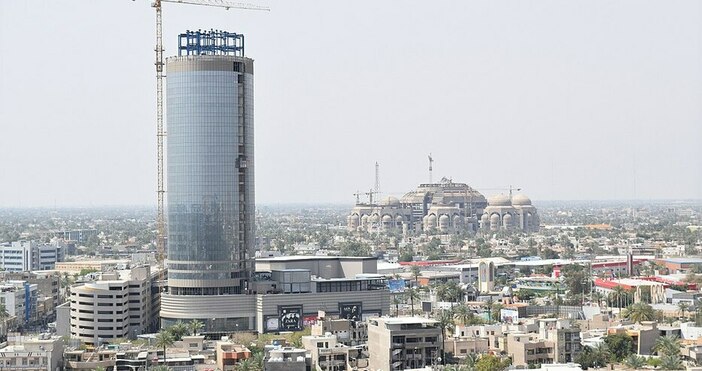 БНТфото   УикипедияМеждународното летище в Багдад беше подложено на ракетен обстрел