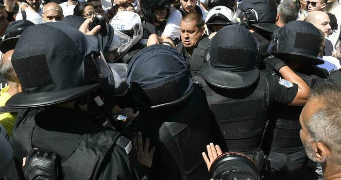 Снимка: БулфотоАсоциацията на европейските журналисти – България настоява полицията да