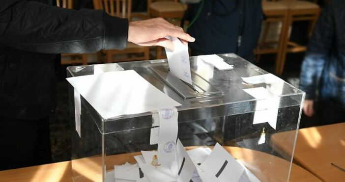 Снимка Булфото архивВ 19 часа изборният ден за БСП приключи Името на