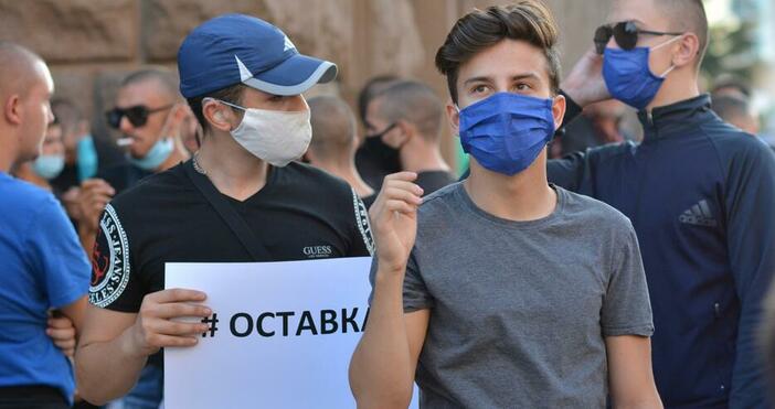Снимка БулфотоНад 70 дни протестиращите излизат по улиците на България за да се обединят
