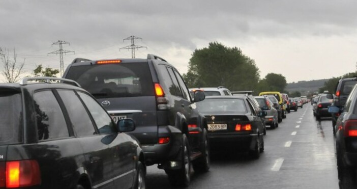БулфотоВременно се ограничава движението при км 150 на автомагистрала Тракия