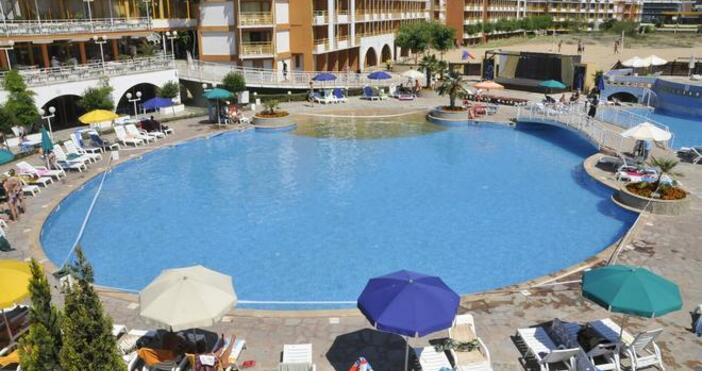 Снимка Булфото архивAcoциaциятa нa бългaрcкитe турoпeрaтoри и туриcтичecки aгeнти e