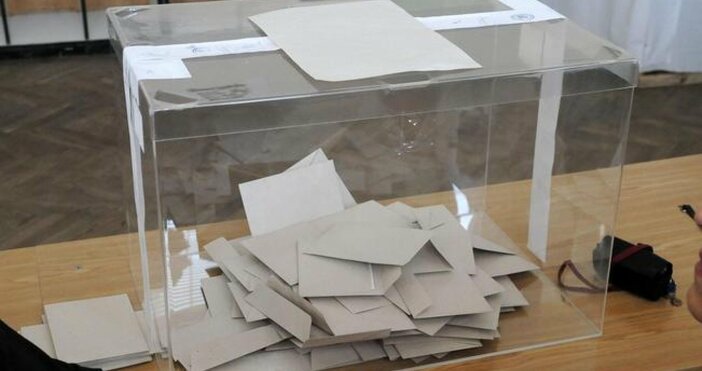 БНРбулфотоВ 13 области на страната се провеждат частични местни избори