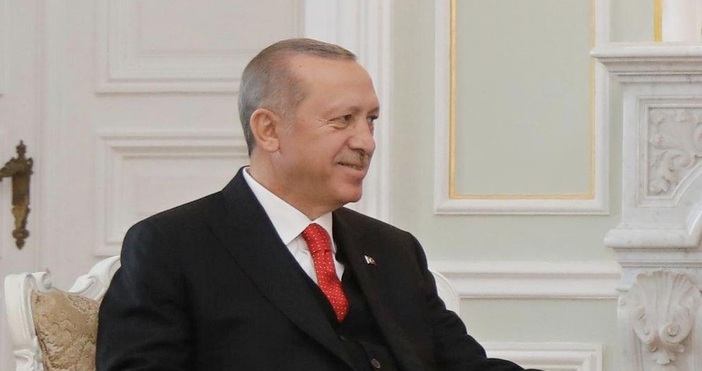 Снимка БулфотоВ телефонен разговор лидерите на Турция и Русия Реджеп