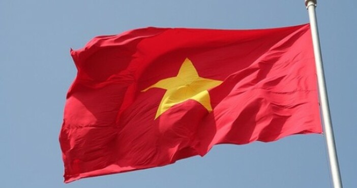 Снимка flagove comОрганизаторите на Гран При на Виетнам във Формула 1 обявиха
