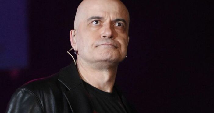 снимка БулфотоШоуменът Слави Трифонов празнува рожден ден на 18 октомври