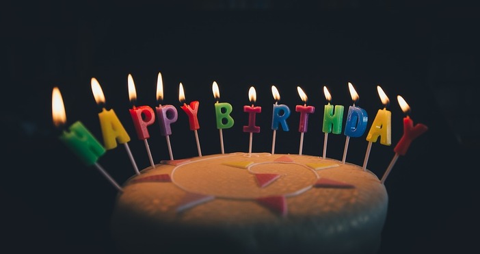 снимка  pixabay comЕто кой има рожден ден на 25 ти октомври Повод да
