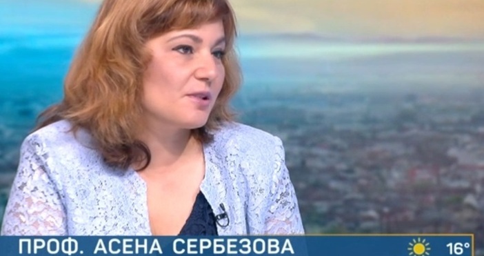 кадър бТВПредседателката на Българския фармацевтичен съюз проф Асена Сербезова е