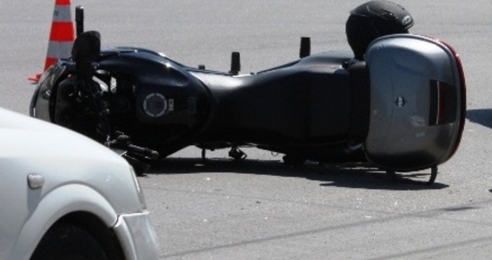 илюстрация Петел 44 годишен мотоциклетист пострада вчера при падане на околовръстния бул