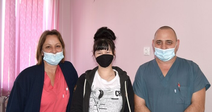 снимка СБАГАЛ Варна21 годишна родилка е била спасена от лекарите във