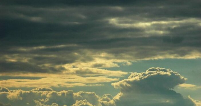 Снимка БулфотоРазваля се времето в следващите дни Повече облаци и