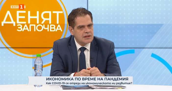 Редактор Виолета Николаеваe mail  Кадър БНТМинистърът на икономиката Лъчезар Борисов коментира справянето