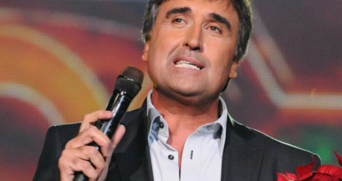 снимка БулфотоВеселин Маринов бе изписан от болницата където беше настанен